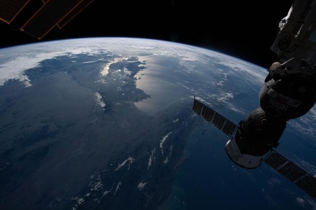 NASA image: iss066e088446