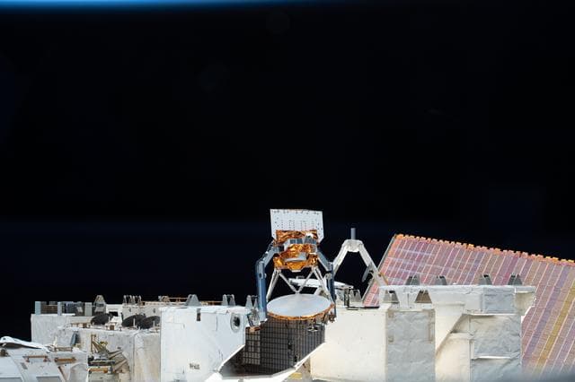 NASA image: iss066e113950