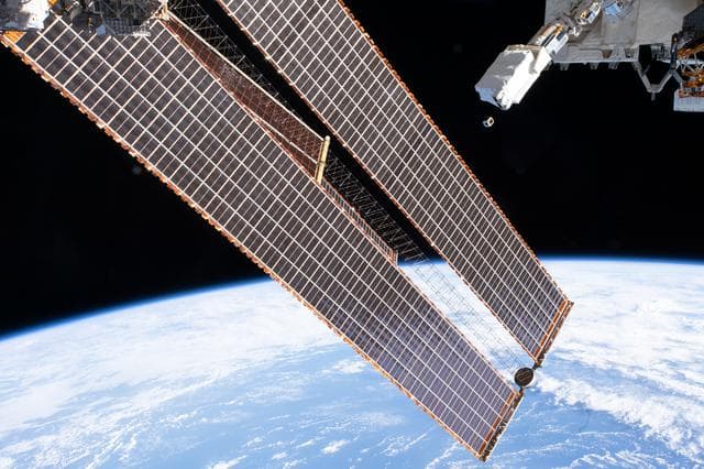 NASA image: iss066e135308