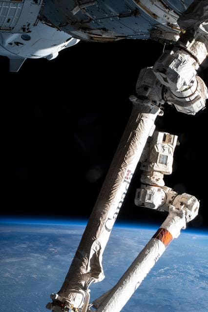 NASA image: iss066e140062