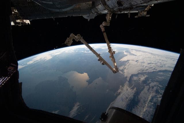 NASA image: iss066e153504
