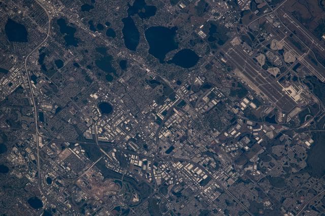 NASA image: iss066e156707