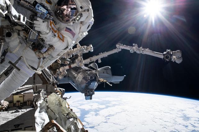 NASA image: iss066e166316