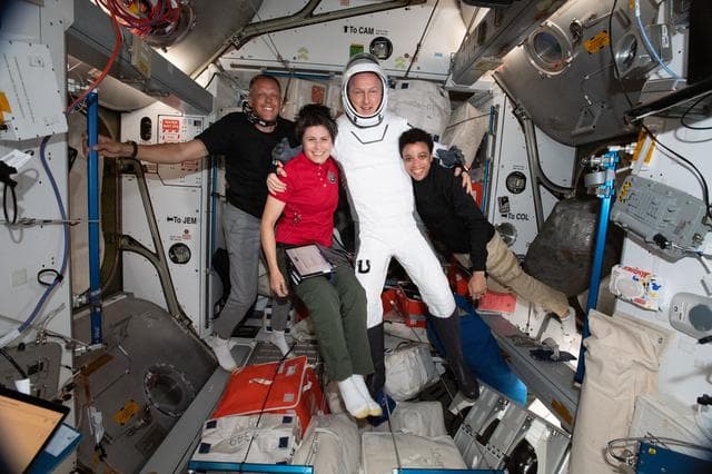 NASA image: iss067e035549