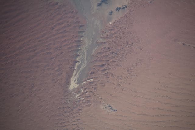 iss067e035805