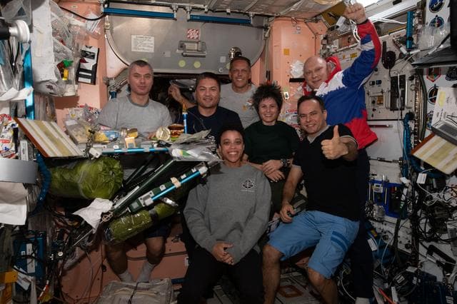 NASA image: iss067e043370