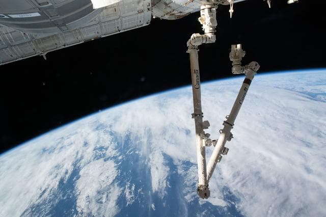 NASA image: iss067e044014