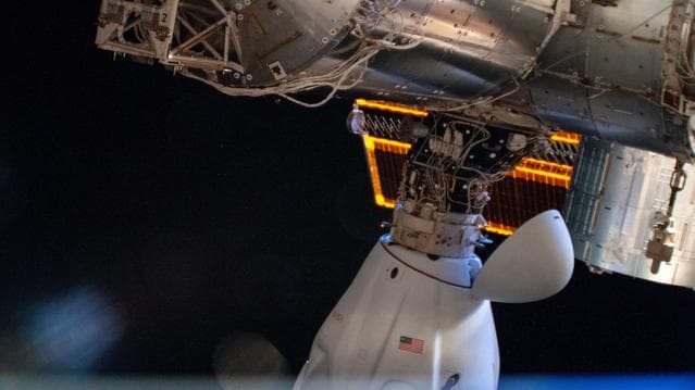 NASA image: iss067e059474