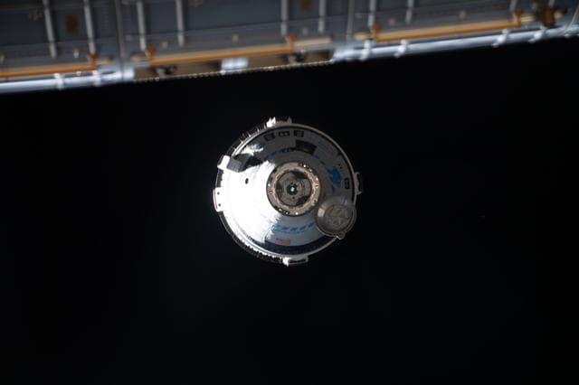 NASA image: iss067e066717