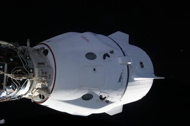 NASA image: iss067e066884