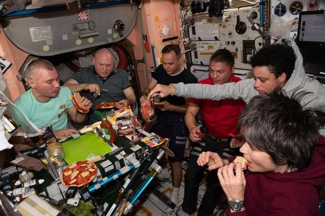 NASA image: iss067e089037
