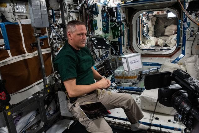 NASA image: iss067e188778