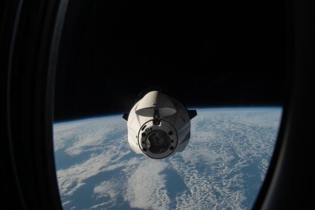 NASA image: iss067e188909