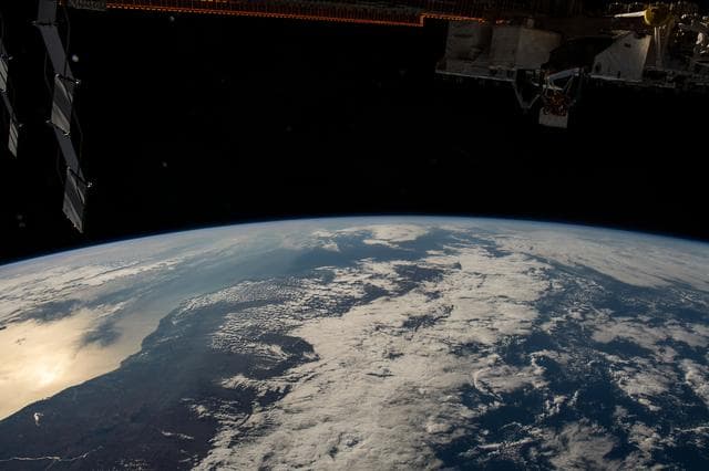 NASA image: iss067e189040