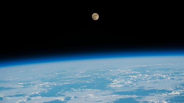 NASA image: iss067e253680