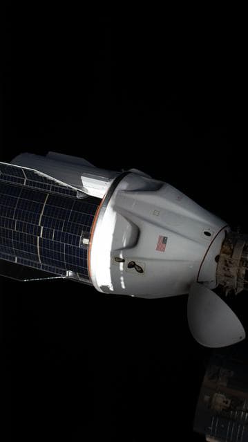 NASA image: iss067e284423
