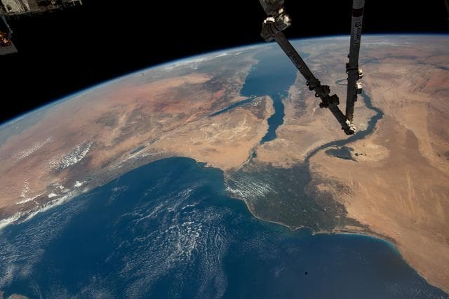 NASA image: iss067e286504