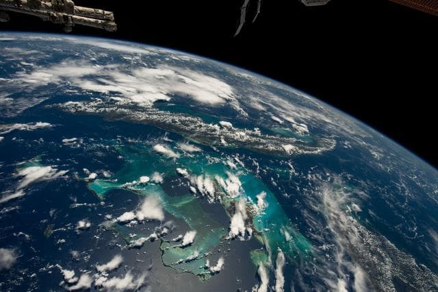 NASA image: iss067e290699