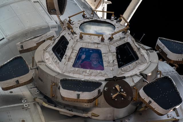 NASA image: iss067e359812