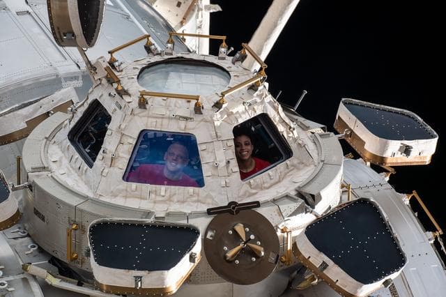 NASA image: iss067e359846