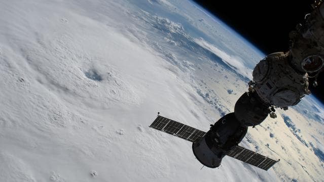 NASA image: iss067e375885