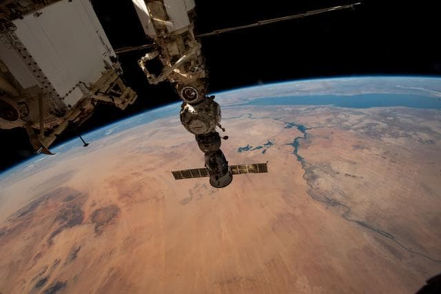 NASA image: iss067e378050