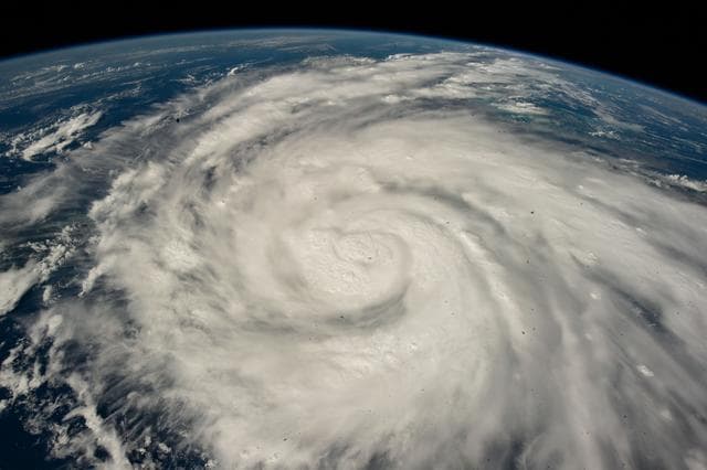 NASA image: iss067e381578