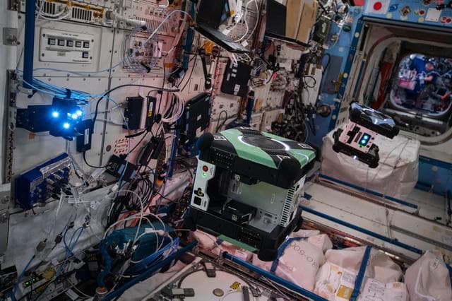 NASA image: Astrobee SVGS Session