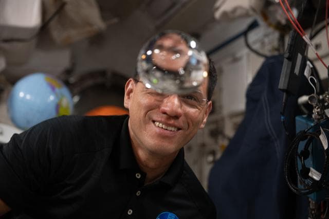 iss068e006386