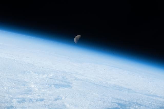 NASA image: iss068e007324