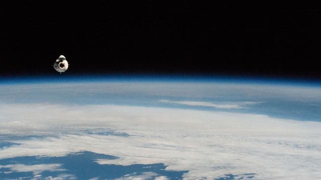 NASA image: SpaceX Crew 5 approach to ISS.
