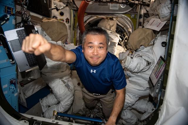 iss068e021041