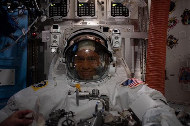 NASA image: iss068e022427