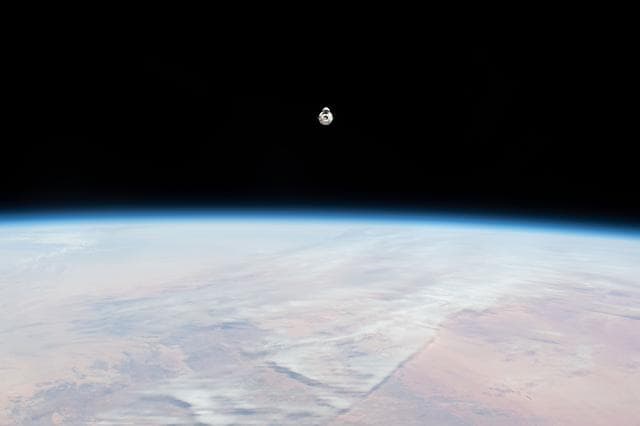 NASA image: iss068e025158