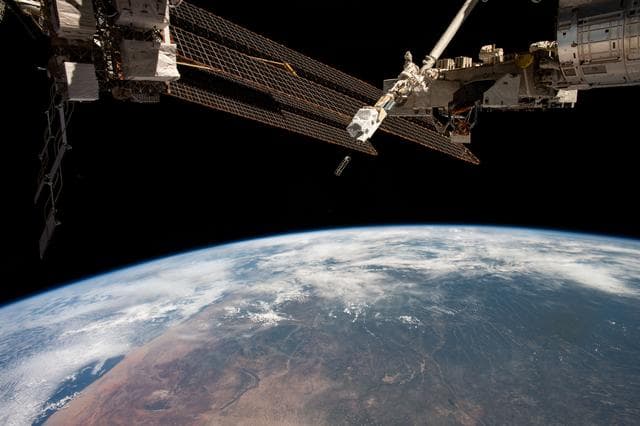 NASA image: iss068e026117