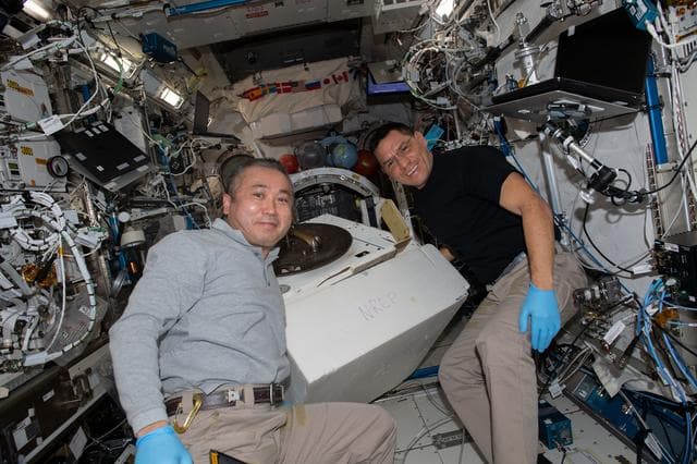 NASA image: iss068e029529