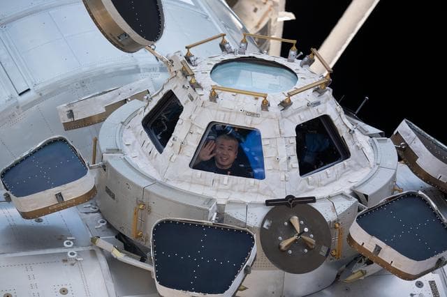 NASA image: iss068e036079