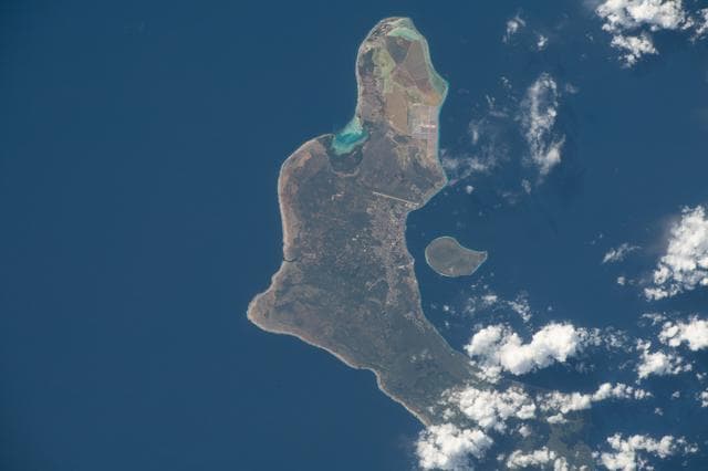 NASA image: iss068e036406