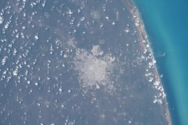 NASA image: iss068e043691