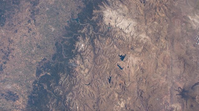 NASA image: iss068e043794