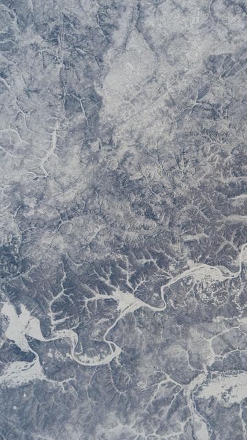 NASA image: iss068e047351