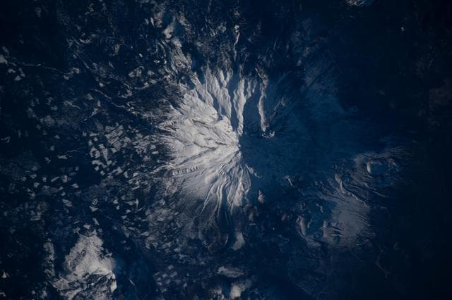 NASA image: iss068e053626