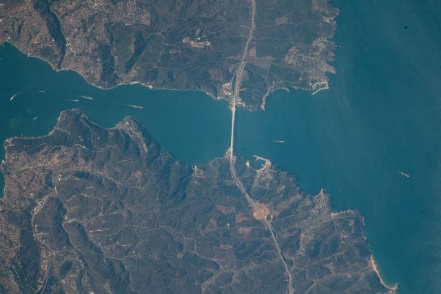 NASA image: iss068e053710