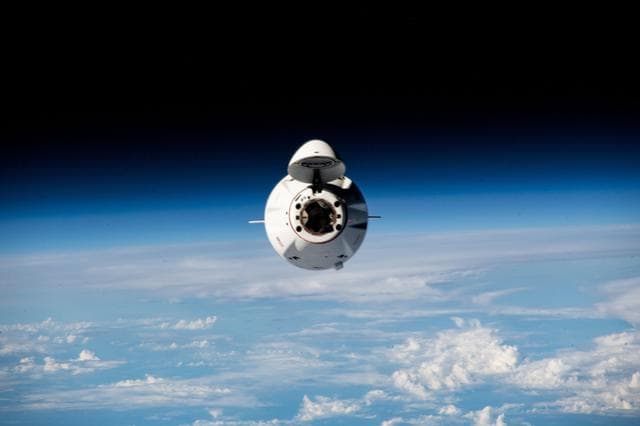 NASA image: iss068e075344