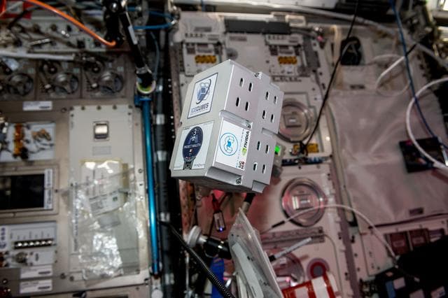 NASA image: iss068e075605