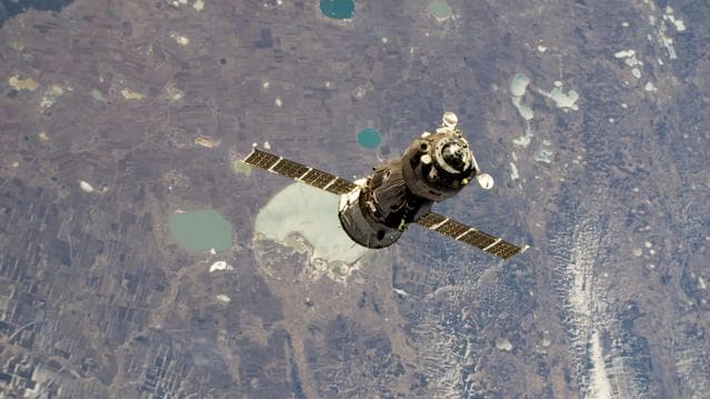iss069e000997