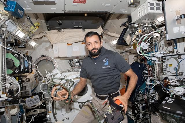 NASA image: Alneyadi holding PBA