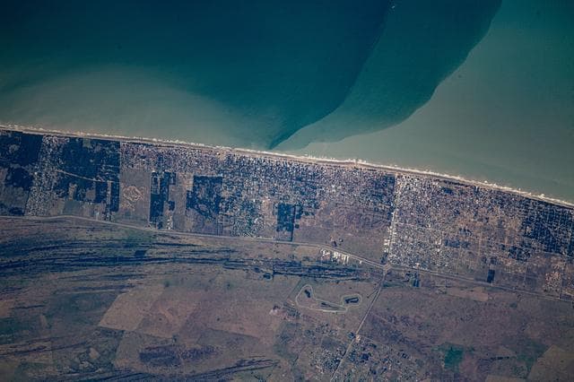 NASA image: iss069e030032