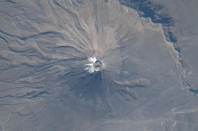 NASA image: iss069e033636
