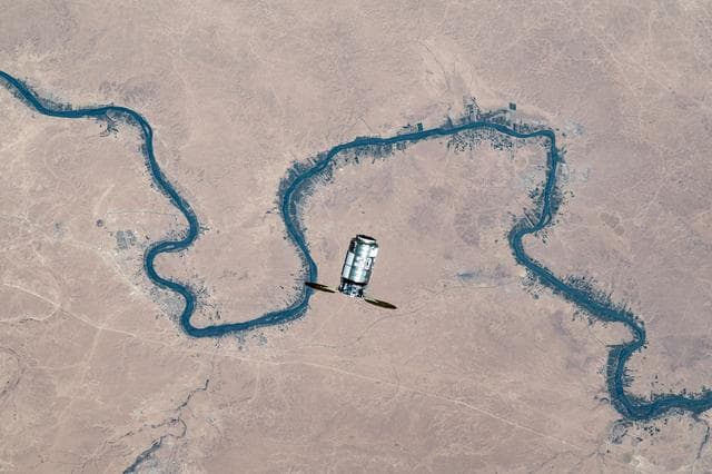 NASA image: iss069e053879